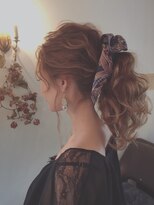アリス Ａｌｉｃｅ お呼ばれゆるふわポニー♪