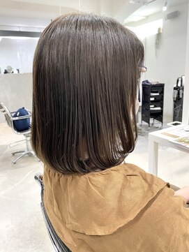 オウル(Owll) ◆◇Owll 内巻きミディアムスタイル◇◆