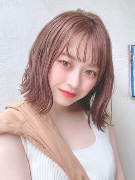 ブルーダー(Bruder) 大人ロブ　大人女性　ボブ　外ハネ