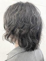 ラビス 浦和(Lovis)&nbsp;アンブレラカラー／こなれミディ／ウェーブパーマ／韓国マッシュ