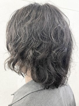 ラビス 浦和(Lovis) アンブレラカラー/こなれミディ/ウェーブパーマ/韓国マッシュ