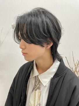 エン 吉祥寺(EN) 20代30代40代前下がり耳掛けショートウルフ丸みショート◎