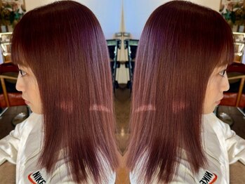 アルティスコ(artisco)の写真/憧れのうる艶ヘアになれる髪質改善＆縮毛矯正が人気★毛先まで滑らかな質感の自然なストレートヘアに♪