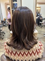 アルターリール(aL ter Rire)&nbsp;黒髪/ボブルフ/ネビージュ/小顔/ワンレン