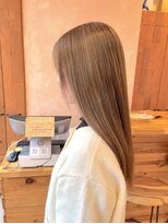 ベベ バイ モップス(be'be' by MOPS)&nbsp;透け感可愛いグレージュカラー