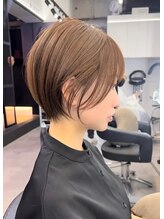 《*ベージュカラー*》×《*ショートヘア*》で透明感がしっかり出て女性らしい色気をプラス＊[静岡駅]