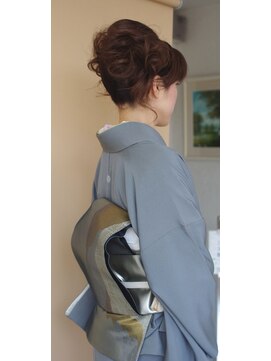 ヘアメディアブロー(Hair Media BLOW) 着物で出席