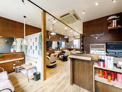 ホットボーンプラス 豊春店(Hot Born+)の写真