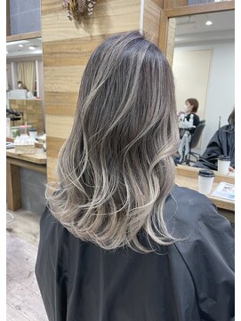 ジゼル(gisele) (稲毛)husky gray