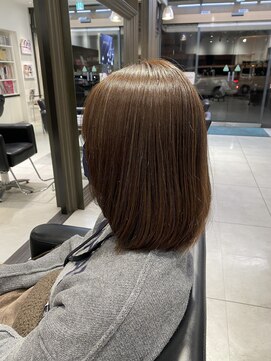 ヘアーサロンデフォーエバールークス(hairsalon de Forever Lux) 【脱白髪染め】白髪を染めずに活かすベージュカラー