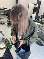 エイル 茶屋町(Eir)&nbsp;【ブリーチ】【ダブルカラー】【トリートメント】【髪質改善】