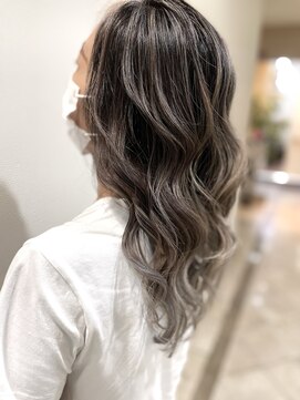 フィックスヘアー なんば(FIX-hair) バレイヤージュ/ブルージュ