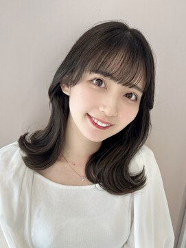 ティア(Tia.) (韓国風/くびれヘア/縮毛矯正/前髪/韓国レイヤー/小顔)
