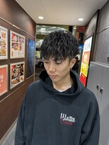 エイトオーミヤ 大宮店(EIGHT omiya)&nbsp;前下がりツイストスパイラルパーマ