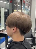 メンズ刈り上げマッシュハイトーンカラー