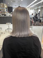 シャンプーボーイエイムス(SHAMPOO BOY aims) 切りっぱなし/ハイトーン