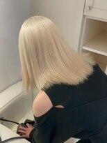 ベレーザ 渋谷(BELEZA) 15643ブリーチ&ダブルカラー金髪ホワイトブロンドレイヤー