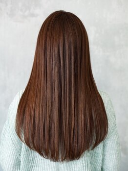 アマリス(Amaris)の写真/【岡山】《カット+圧倒的艶感TR+炭酸スパ¥11000》乾燥で傷んだダメージヘアも髪本来の潤いを取り戻す◇