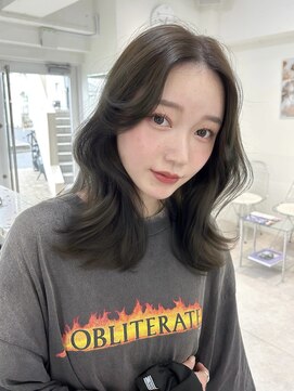 オニキス 原宿(ONYX) a225 レイヤーカットブリーチなしカラーグレージュヘア韓国ヘア