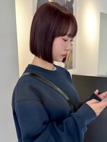 ヴィヴィー 福岡天神店(VIVIE)&nbsp;縮毛矯正とカラーの同時施術可能なワインレッド