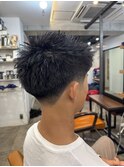 メンズ短髪ショートテーパーフェードスタイル