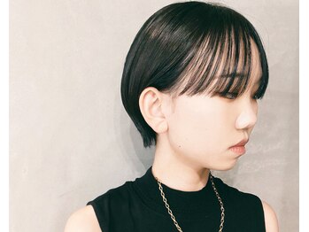 イデア(idea)の写真/【栄/久屋大通】女性の魅力を引き出すショート×インナーカラー★絶壁/ハチ張り/クセ毛解消の独自カット◎