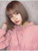 大人可愛い20代30代40代小顔ワンサイドショートボブ丸み前下がり
