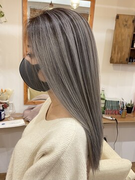 ルイ(ROUIS produced by LUCK 津田沼) ROUIS 津田沼　バレイヤージュ