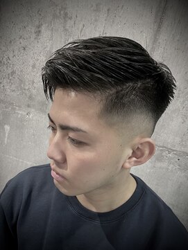 ブレイズマン(BLAZEMAN) 震災刈り風スキンフェード