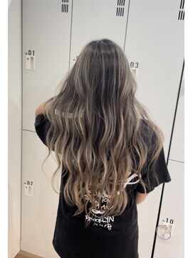 フク ヘアーワークス バイ フェニーチェ(fuku hair works by FENICE) バレイヤージュ