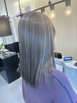 ネオヘアーバイヘアーシーク(neo hair by hair chic) ハイライトカラー！