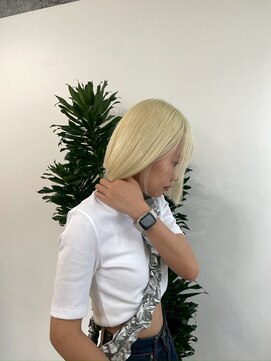 アワーズ 南青山(Our's) ホワイトグレージュ/チェリーブラウン/ミニウルフ[南青山]