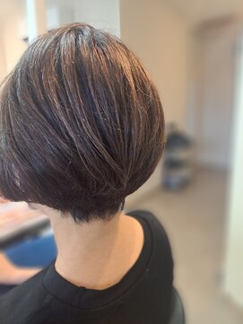 スカイ(SKy) ラウンドグラデーションボブ