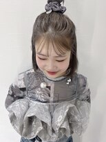 ビューシンサイバシ(VIEW SHINSAIBASHI)&nbsp;デザインカラーハイトーン前髪レイヤーカットイメチェン10代20代