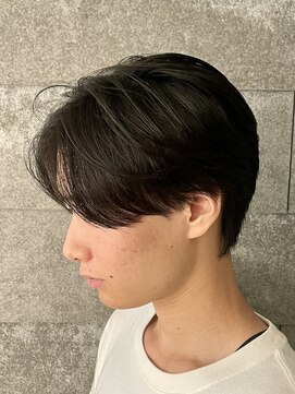 ニアウ 伊勢崎連取店(Niau) センターパートニュアンスパーマフェザーパーマ眉毛カット