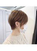 黒髪クラゲヘアーオリーブグレー小顔ココアベージュ