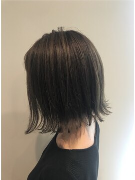 ビューティトリートメントサロン コンフォルタ(Beauty treatment salon ComfortA) 大人外ハネシヨートボブ