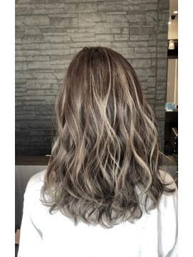 ヒスヘアー クリエイティブスペース(hys hair creative space by lauto) エアタッチハイライトカラー