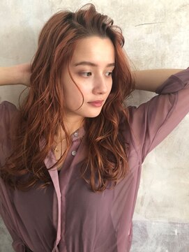 ウクラ バイ レシッド 池袋(uchla by rcid) 外国人風アプリコットオレンジ