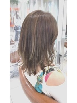 フォルテ 中田店 外ハネミディ