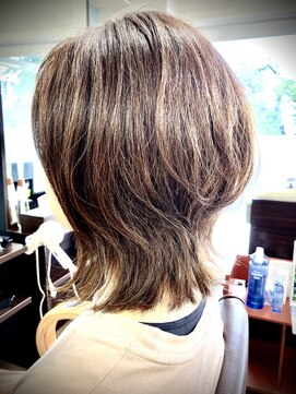 サーカス(CiRCUS) 外ハネスタイル