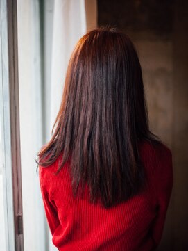 フローラビューティーヘアー(Flora Beauty Hair) ナチュラルロングスタイル/20代/30代/40代/50代/岡山/表町