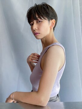 イトシテ ツーブロック×ショート×アッシュグレージュ【本多身和子】