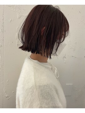 カウチ 板橋本町店(kauti) ピンクベージュ×切りっぱなしボブ