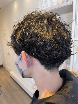 エルベ  茨大前店(elve) メンズ　マッシュ無造作パーマ