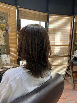 ロッソバイアルター 鎌取(ROSSO by aL-ter) 【グレーベージュ/黒髪/レイヤーロング】千葉香奈