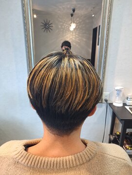 アプラウド(APROUD) ハイライトショート