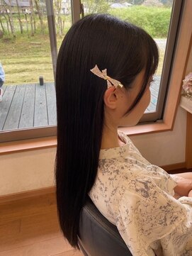 ブラウン(BROWN) レディースロングヘア こだわりの黒髪