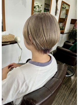 ヘアメイク エイト キリシマ(hair make No.8 kirishima) ブリーチカラー×丸みショート