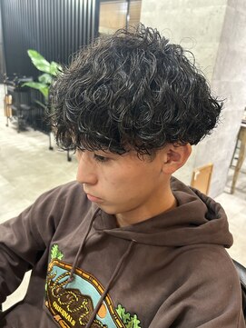 メンズ リコ(MEN'S RICO) 波巻きスパイラルツイスパメンズマッシュ刈り上げ【大和】
